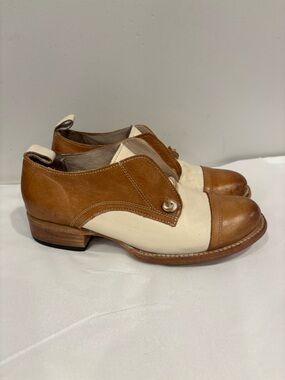 Freebird by Steven Two-Tone Tan and Cream Leather Slip-On Oxfords